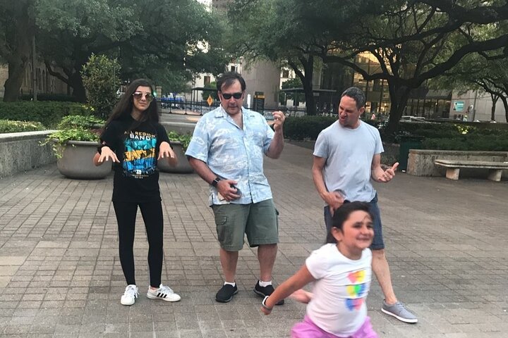 Scavenger Hunt Adventure In Lexington By Zombie Scavengers - thumb 0