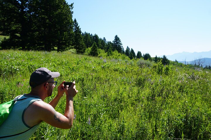 Hike To Chimney Rock With An Enthusiastic Tour Guide - thumb 1