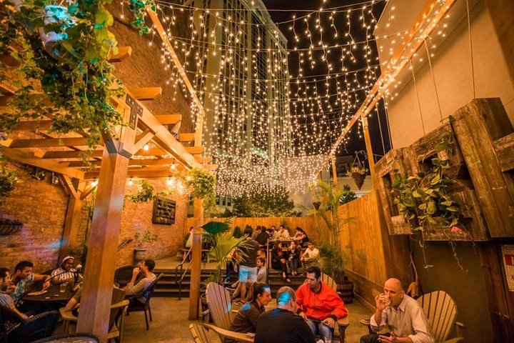 Albany Bar Hunt Albany's Abuzz