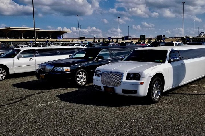 JFK Airport Stretch Limo Service - thumb 0