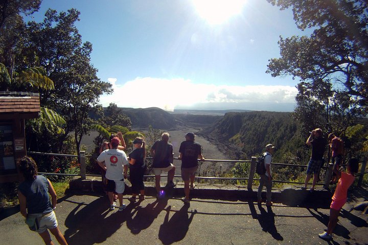 Hawaii Big Island Circle Small Group Tour: Waterfalls - Hilo - Volcano - Black Sand Beach - thumb 4