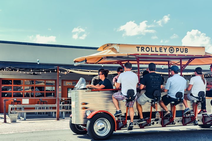 Trolley Pub Public Tour Of Durham - thumb 1