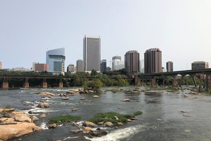 Guided Walking Tour Of Richmond - thumb 1