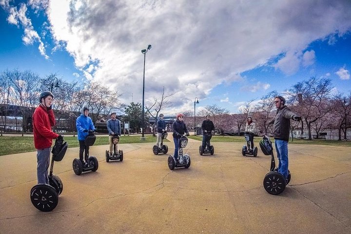 Richmond Landmark Segway Tour - thumb 4