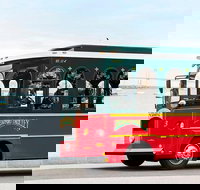 Newport Viking Trolley Tour with Breakers  Marble House Admission - Accommodation Alabama