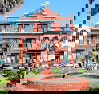 Historic Savannah Guided Walking Tour - Accommodation Alabama