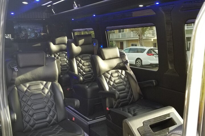 Private Full-Day Grand Tour of Los Angeles - 10 hours.